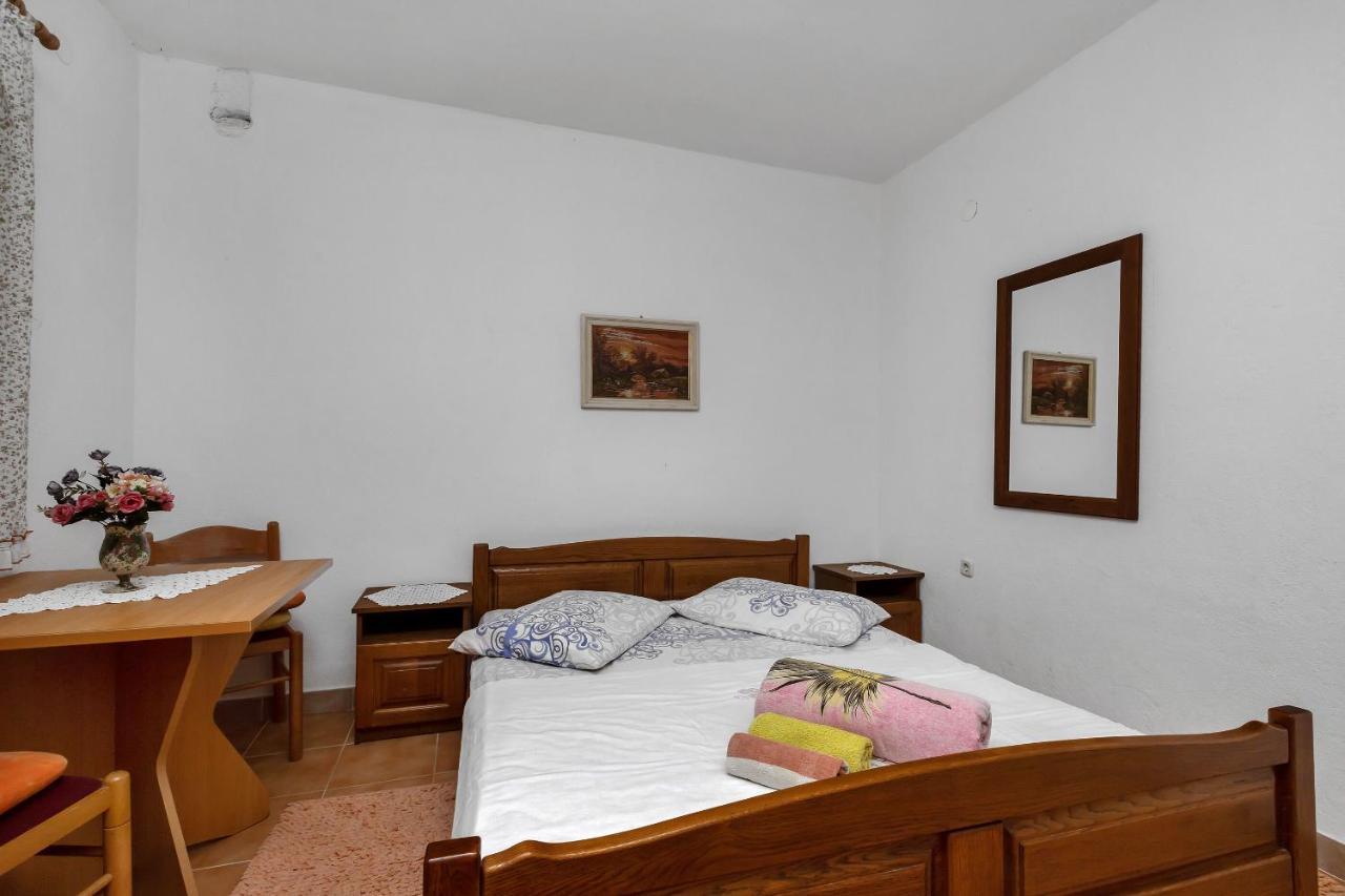Apartments Nikola Bogomolje Eksteriør billede